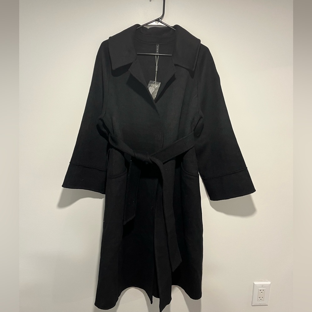 100% Wool Black Women's Coat - Picture 2 of 12